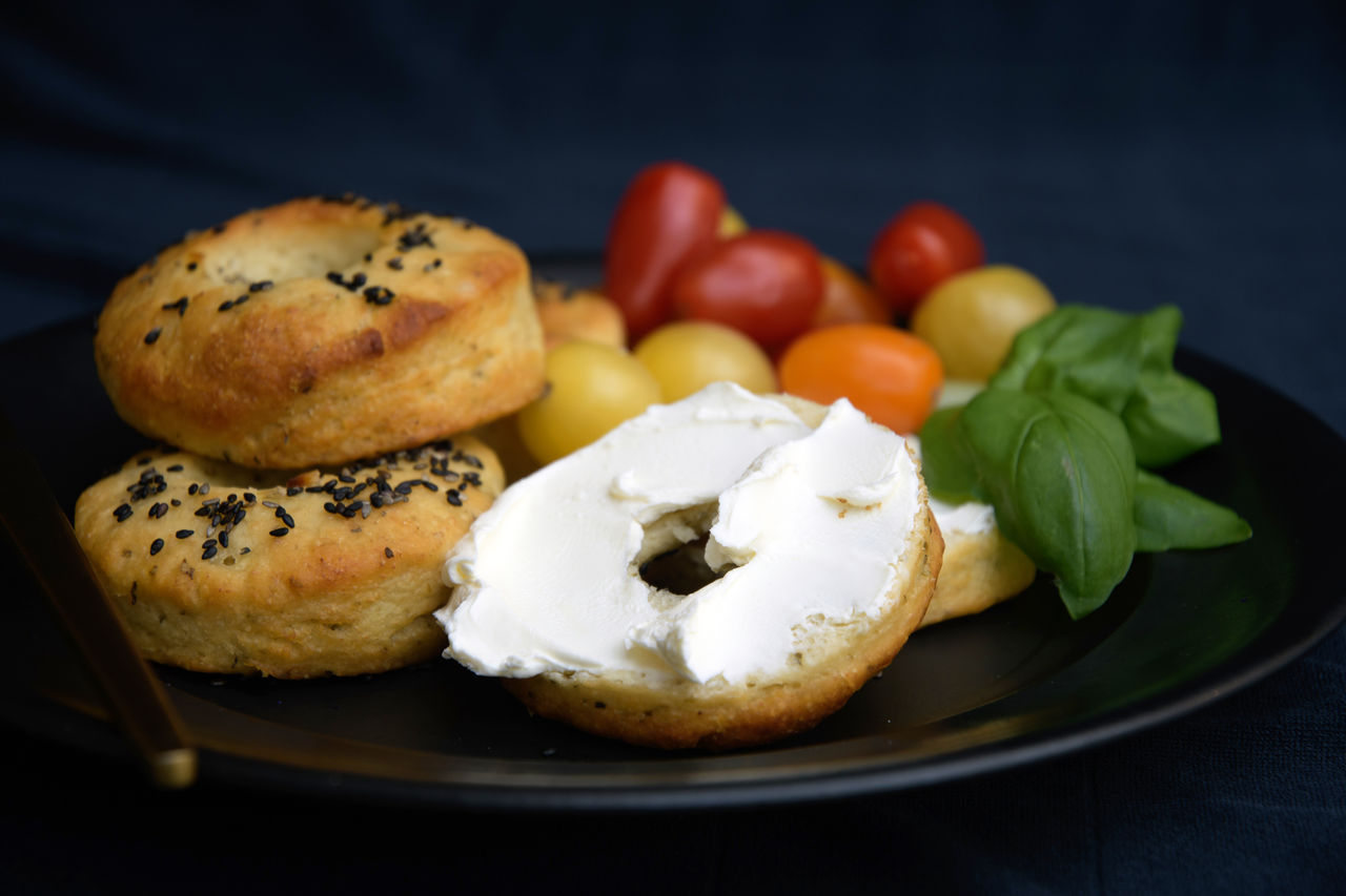 Low protein bagels